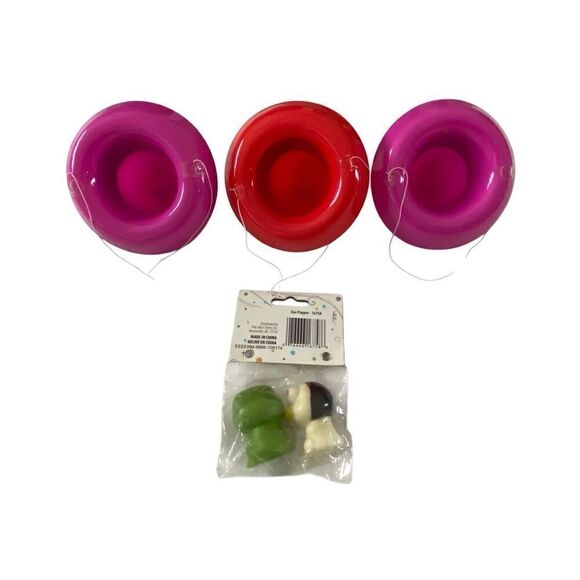 Lot Of 3 Mini Plastic Sombrero Hats Cinco De Mayo Mini Pop Eyes Figures Toys - Picture 2 of 9